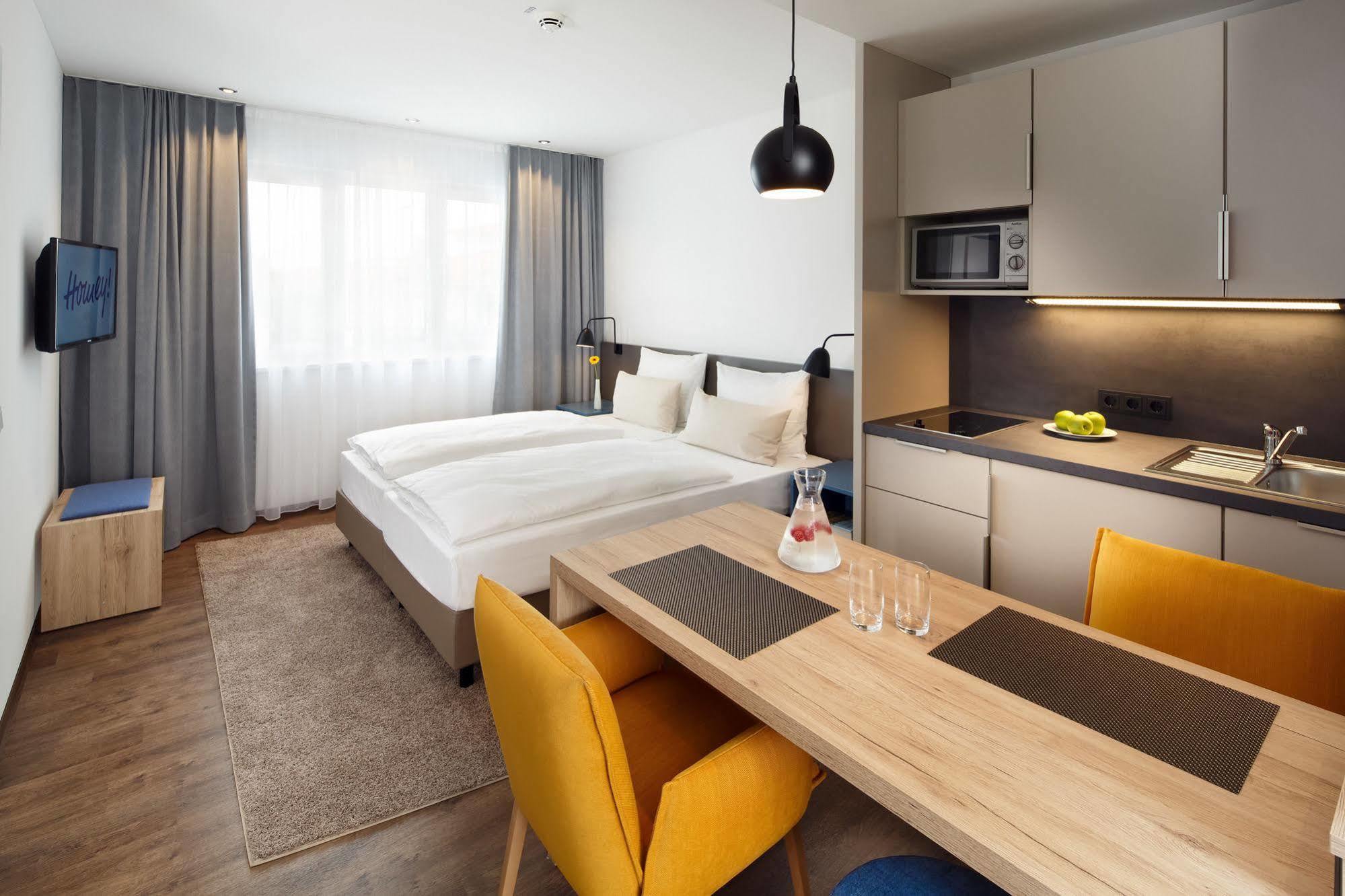 Homey! Hotel Regensburg Luaran gambar