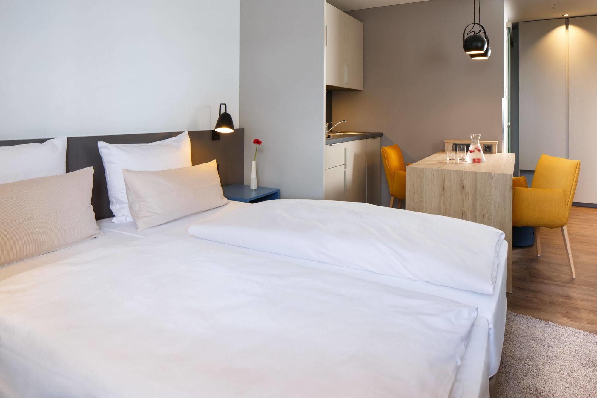 Homey! Hotel Regensburg Luaran gambar