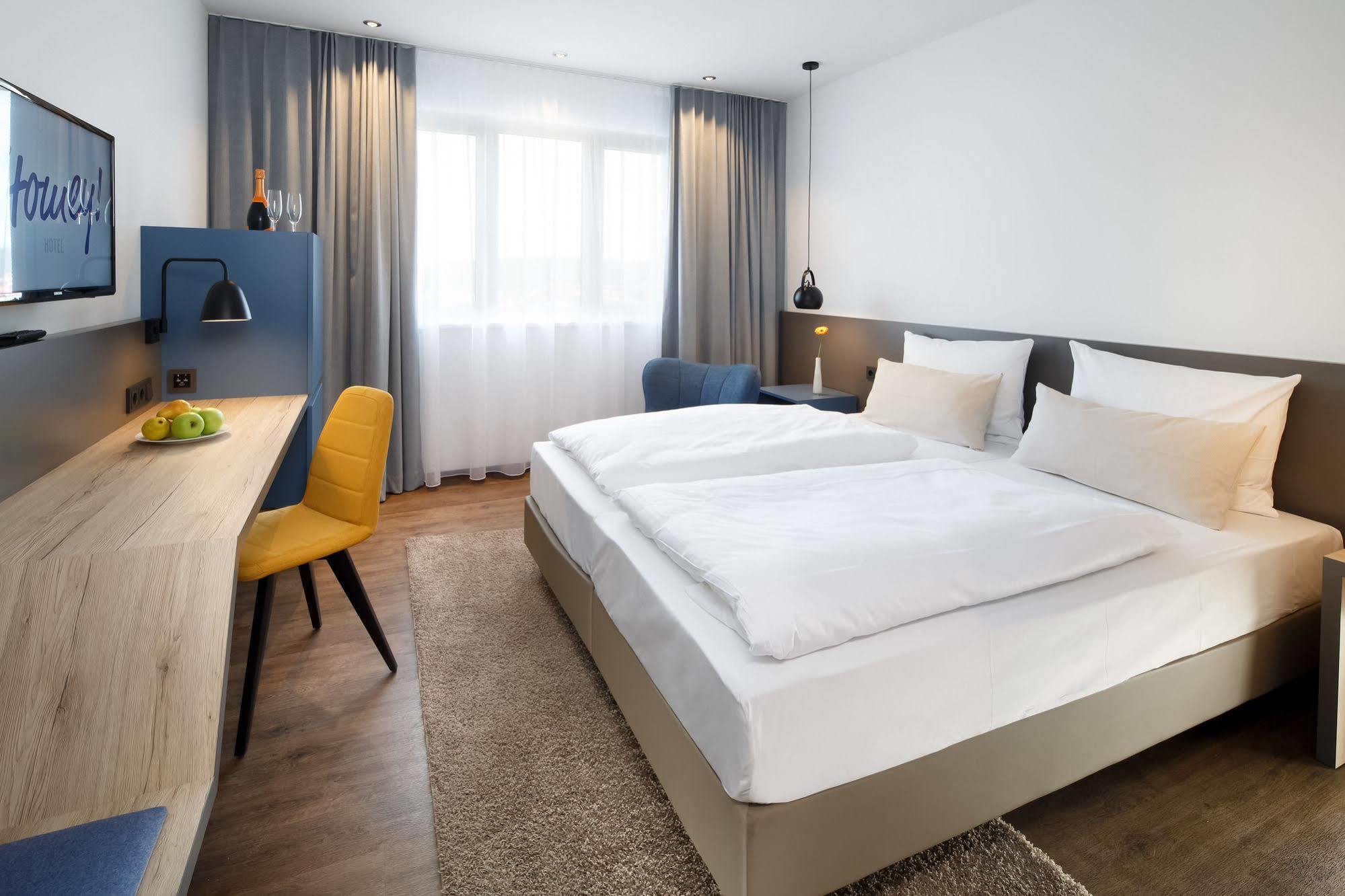Homey! Hotel Regensburg Luaran gambar